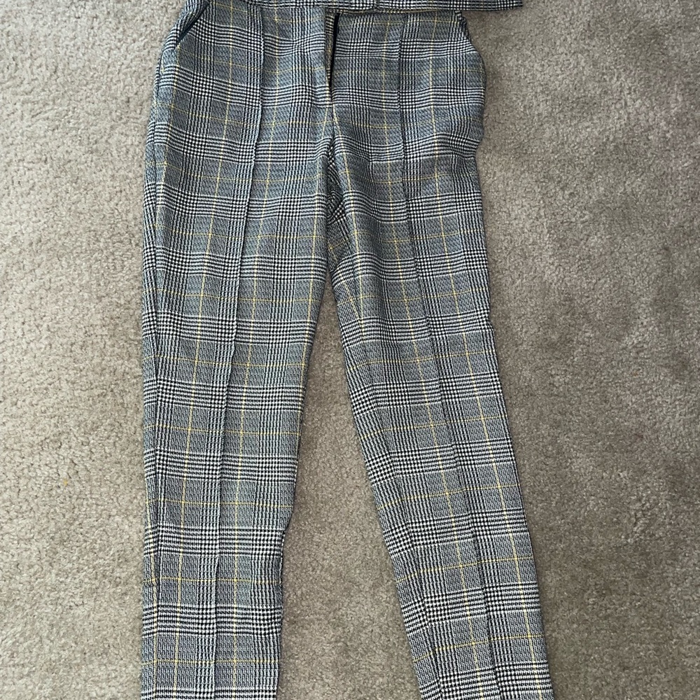 Like new dress pants
